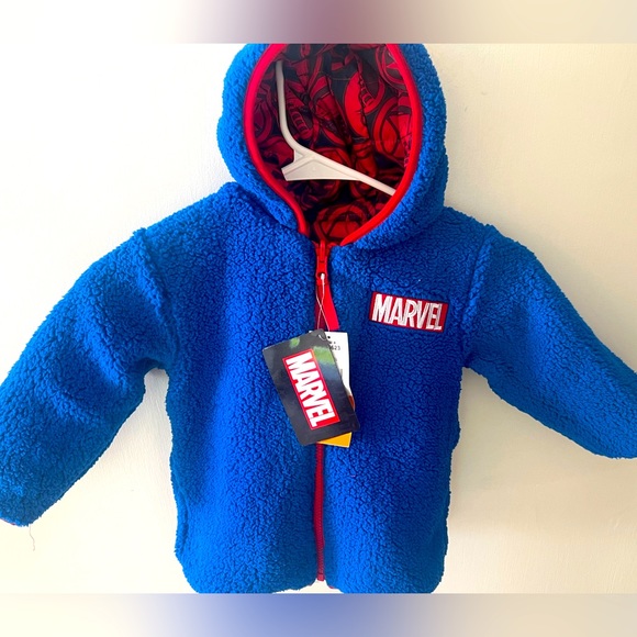 The Avengers Kids Red & Blue Reversible Jacket (2T) all over print.Brand New NWT - Picture 4 of 6